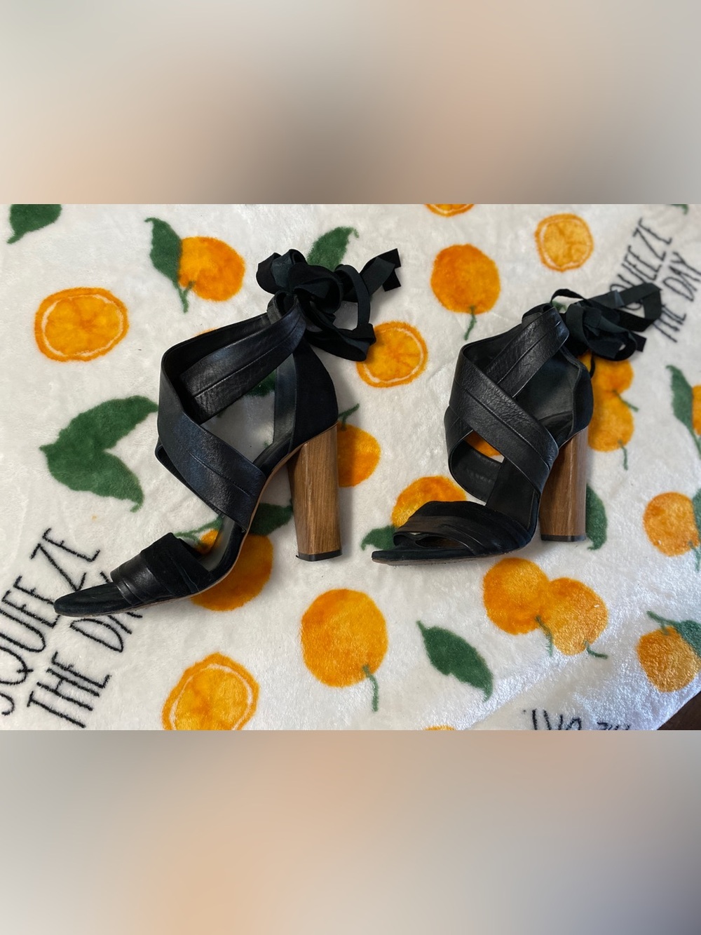 Vince Beatrice Block Heel Ankle Tie Sandal Size 7.5